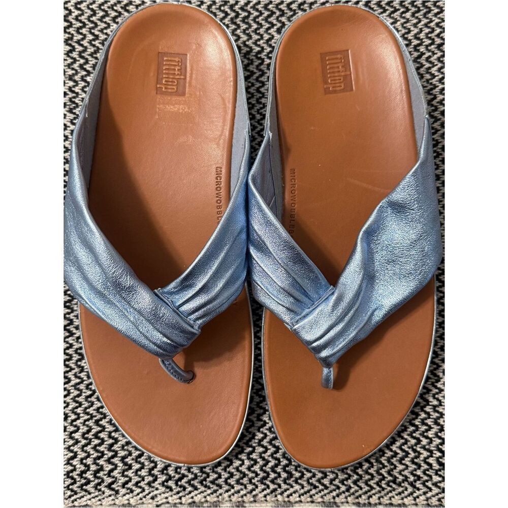 Fitflop Metallic Blue Leather Thong Sandals
